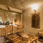 ホテル Cappadocia Ennar Cave Swimming Pool Hot &