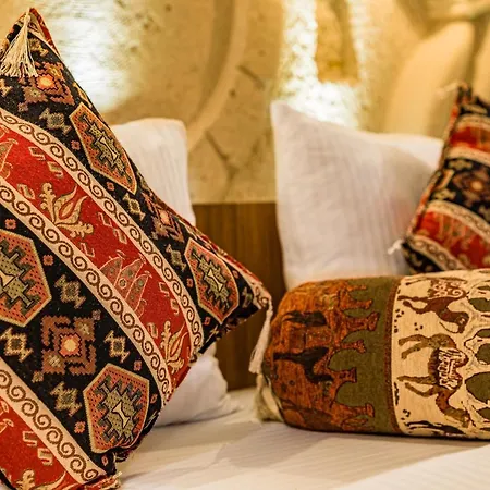 Cappadocia Ennar Cave Swimming Pool Hot & Hotel