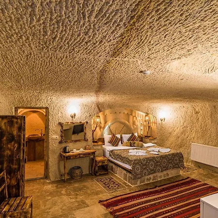 Cappadocia Ennar Cave Swimming Pool Hot & 3* נבשהיר