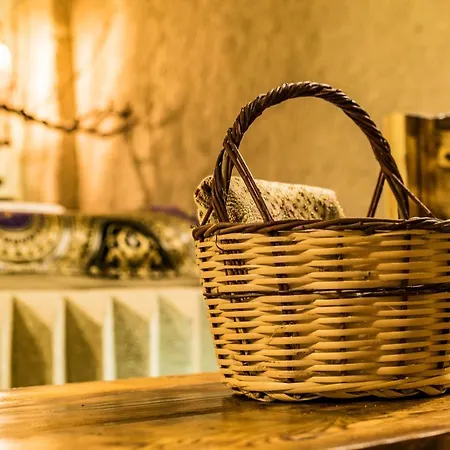 Cappadocia Ennar Cave Swimming Pool Hot & נבשהיר